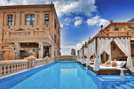How to create a luxury hotel brand
